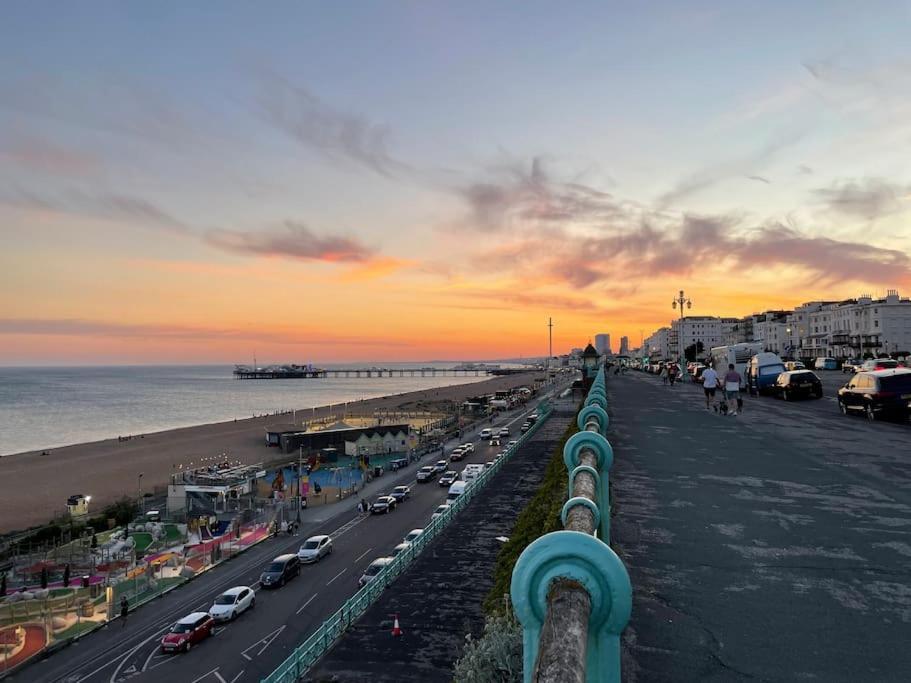 Rooms In A Beautiful House With Free On St Parking Brighton Luaran gambar